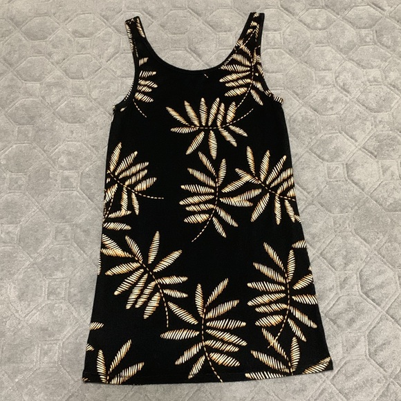 A NEW DAY TANK TOP - Picture 3 of 7